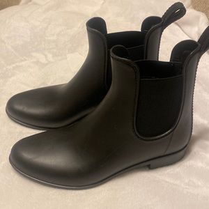 Target A New Day Chelsea Rain Boots. Women Size 7